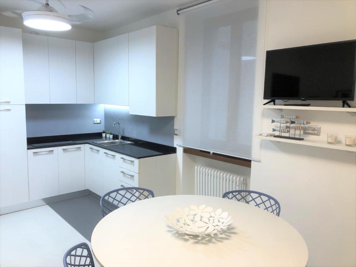 North Lake Riva Apartment, Steps From The Garda Lake Riva del Garda Exterior foto