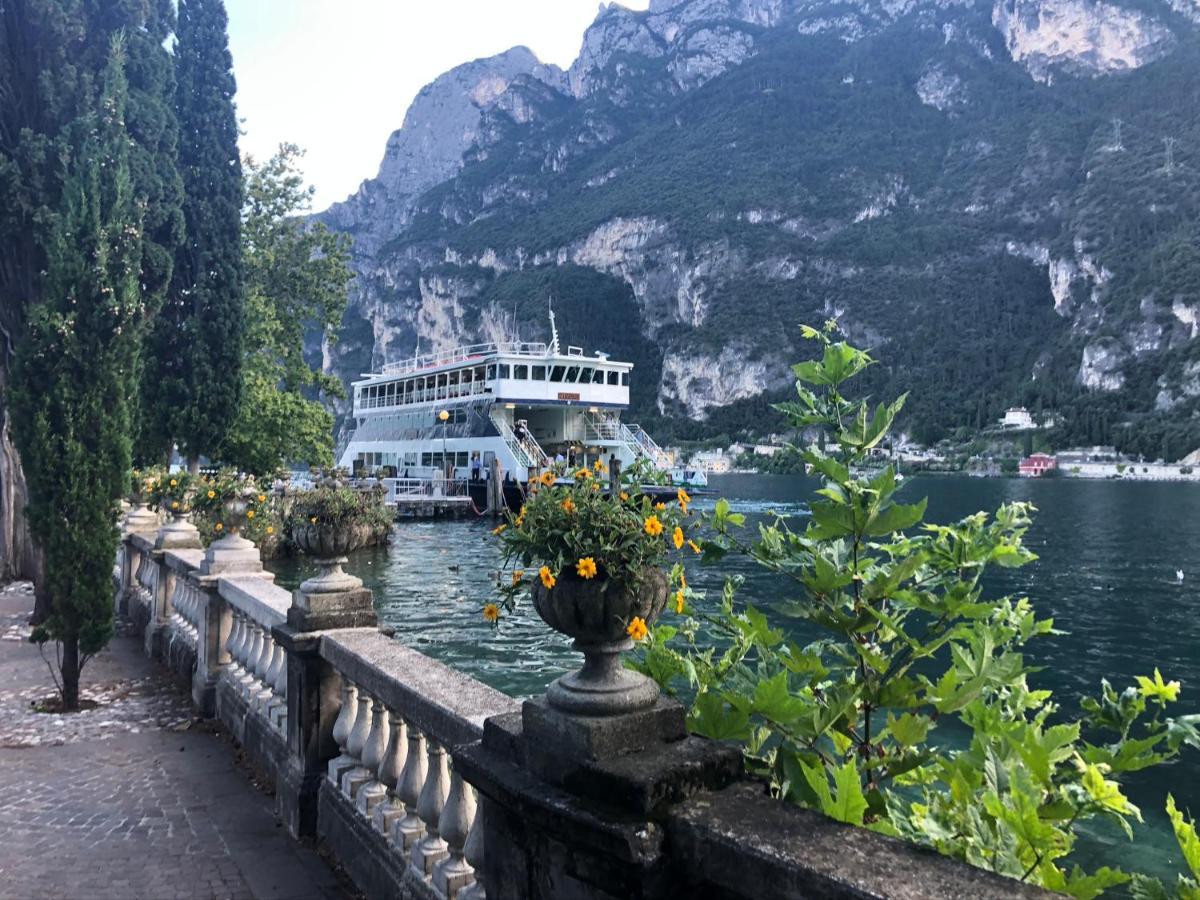 North Lake Riva Apartment, Steps From The Garda Lake Riva del Garda Exterior foto