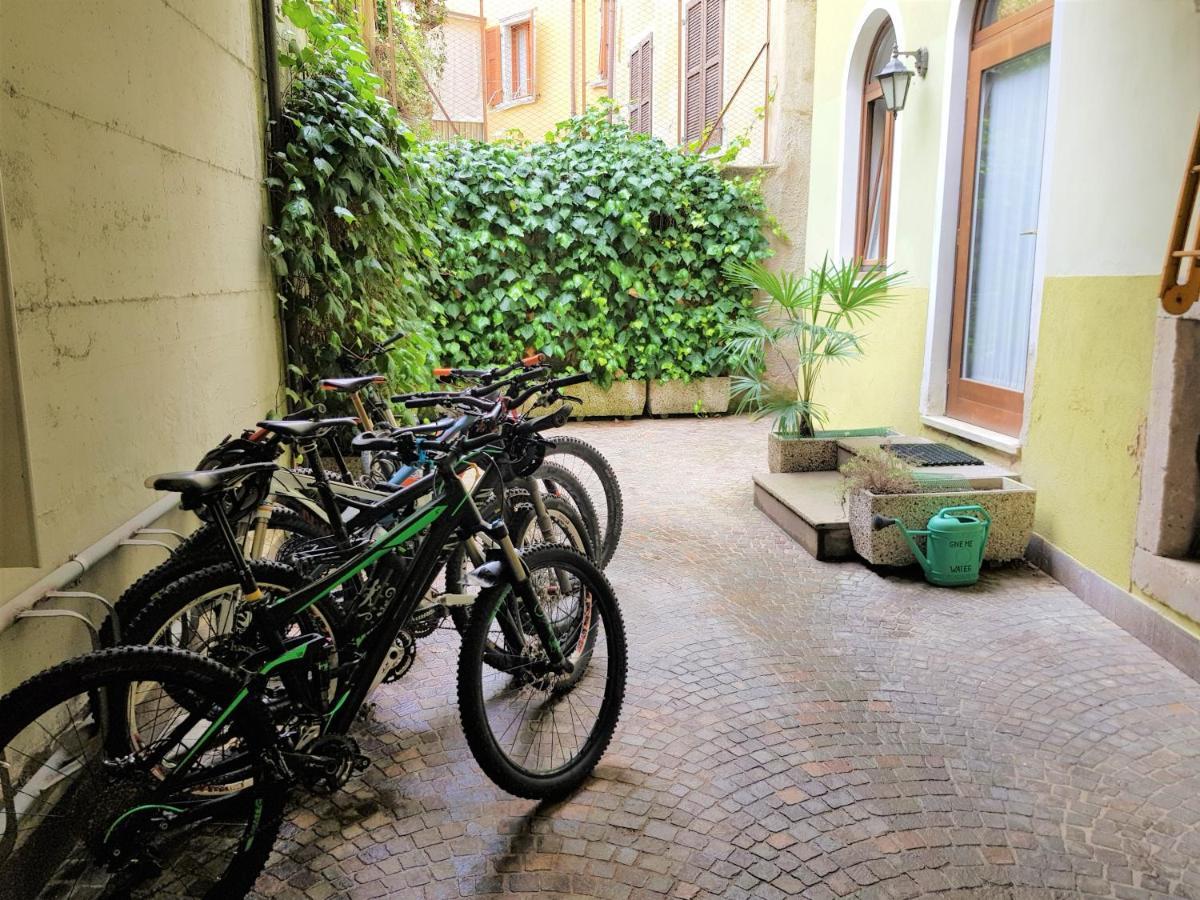 North Lake Riva Apartment, Steps From The Garda Lake Riva del Garda Exterior foto