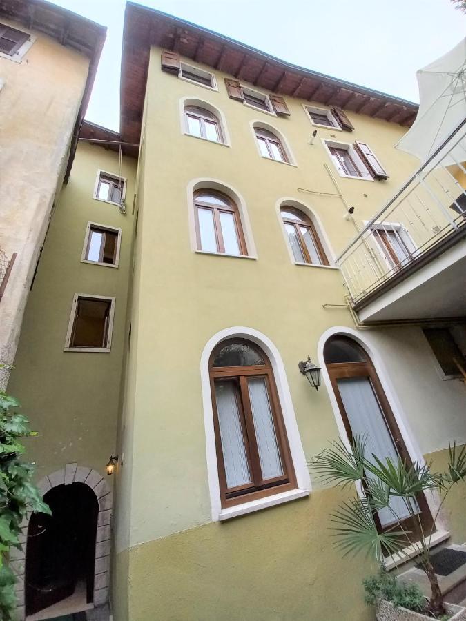 North Lake Riva Apartment, Steps From The Garda Lake Riva del Garda Exterior foto